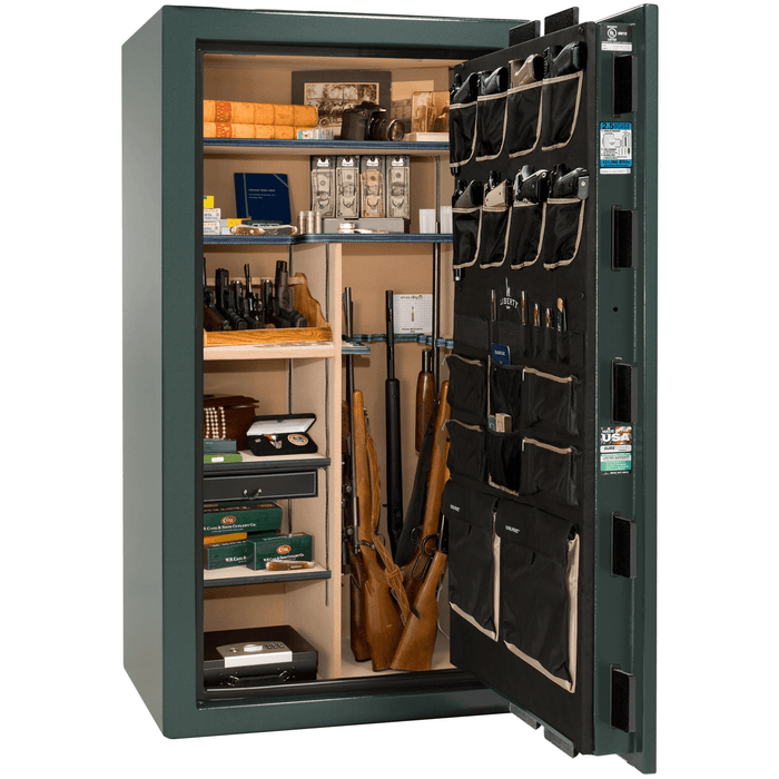Magnum | 40 | Level 8 Security |  2.5 Hours Fire Protection | Green | Black Mechanical Lock | 65.5"(H) x 36"(W) x 32"(D)